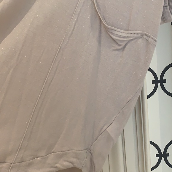 Nude T-Shirt - Picture 2 of 5